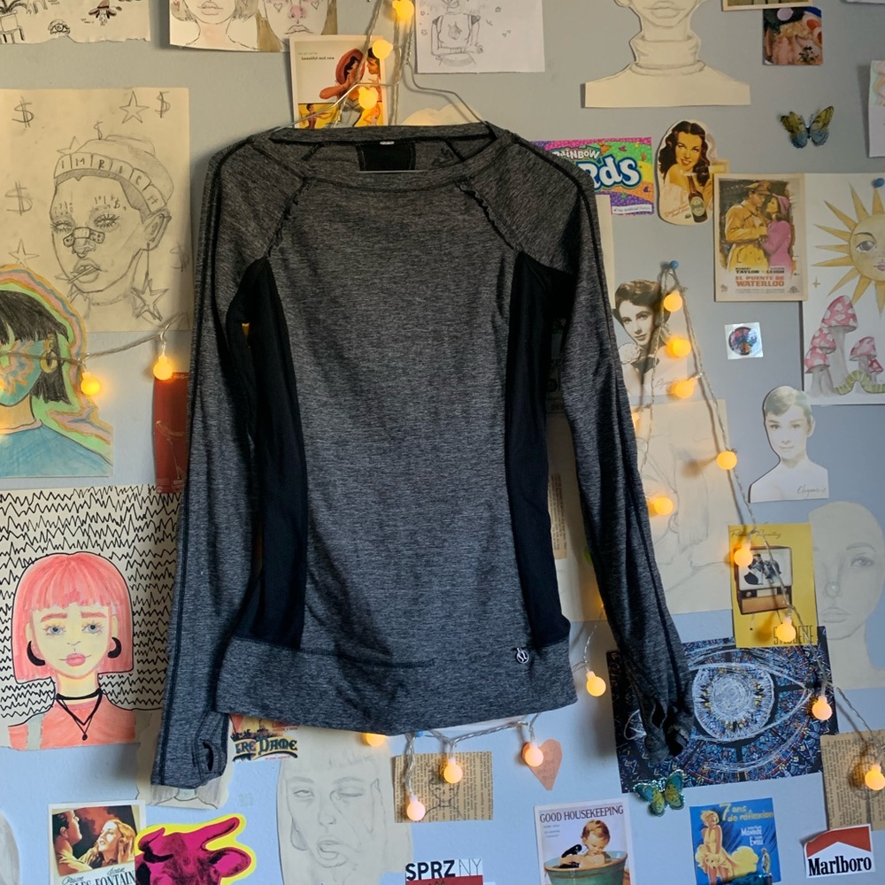 Cute long sleeve lulu workout shirt